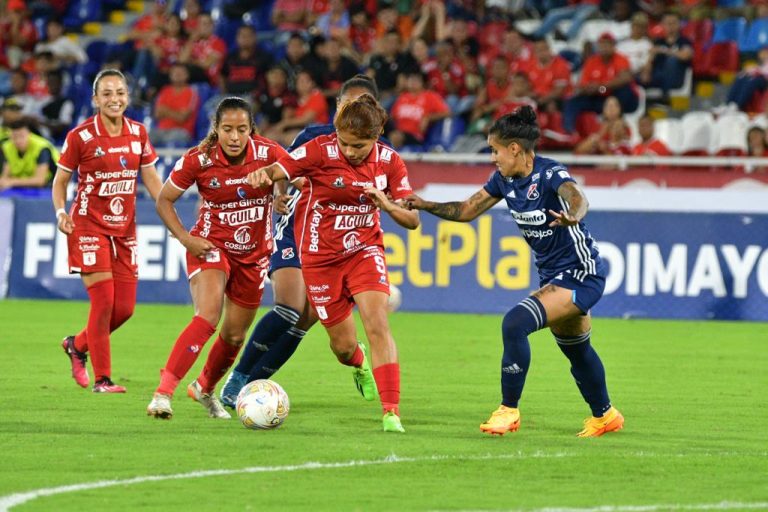 América venció 2-0 al DIM y sigue invicto en la Liga