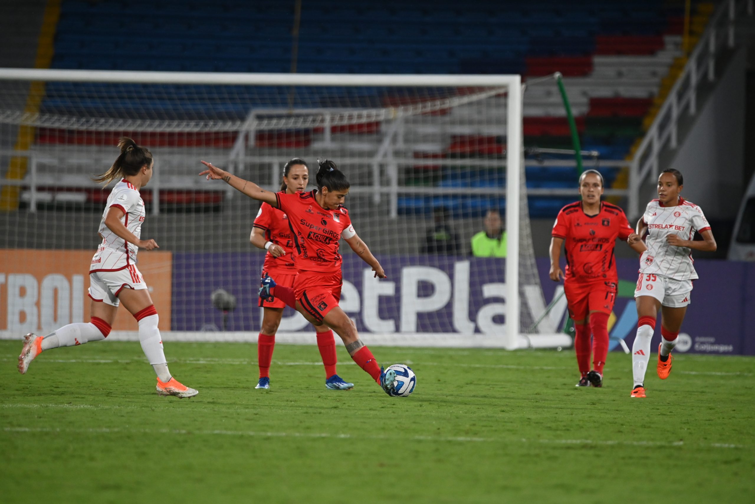 América Femenino cayó 2-4 ante Internacional en la fecha 2 de la CONMEBOL Libertadores Femenina